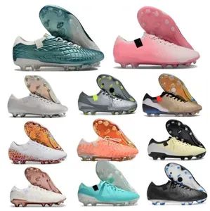 Mens Football Shoes Black Anti-Microbial Breathable 10Pcs 12kg Mesh Rubber PU 15D - Shenzhen Yongxinghui Trading Co., Ltd - China