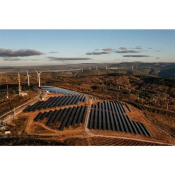 All Day Long Hybrid System Solar Power Generator Wind Turbine off Grid All in One 20000W Green Power Electricity Generator - Xiamen Bright Import and Export Co., Ltd. - China