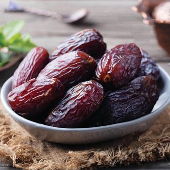 Premium Quality Organic Sweet Dates | 100% Natural | Bulk Packaging | Customizable | Wholesale - CPW TRADE LTD - United Kingdom