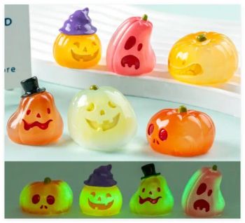 Miniature Toys Garden Littlest Pet Shop Figures Glowing Luminous Halloween Pumpkin House Figurines - Guangzhou Dikina Crafts Co., Ltd - China
