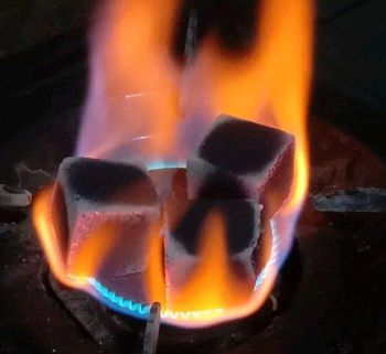 Coconut Charcoal Briquette from Qashmal Global Resources Coconut Charcoal Briquette - Qashmal Global Resources - Indonesia