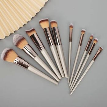 White Makeup Brushes Set 12PC Brush Kit Professional Foundation Powder Brush Tools OEM Makeup Brushes - Shenzhen MyColor Cosmetics Co., Ltd. - China