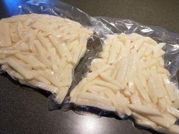 Organic Air Fryer Frozen French Fries Whole Vegetables Chip Pattern Fresh & Halal Certified Available for Wholesale - CPW TRADE LTD - United Kingdom