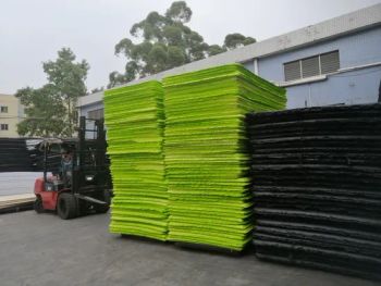 Conductiive Rubber Sheets and Rolls EVA Foam - Jinan Xinyi Commercial and Trading Co., Ltd - China