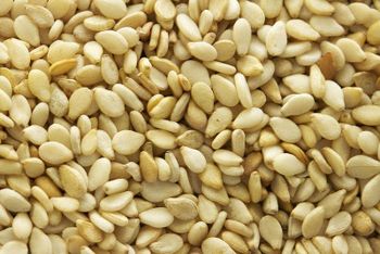 Sesame Seeds Moisture Max. 7%% Admixture 1 - 2%% Purity 98 - 99.9%% Color Bright White Aflatoxin Max. 5 Ppb Free Fatty Acid Max. 2%% - Pamodzi (123) Agricom Limited - India