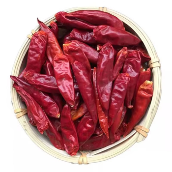 Sun Dried Cayenne Pepper Flakes Featuring Vibrant Color And Distinctive Pungency For Food Processing Applications - TOSOH INTERNATIONAL - South Africa