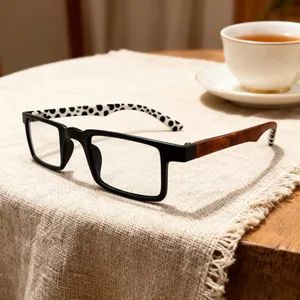 Blue Light Blocking Computer Reading Glasses for Eye Strain Relief at Work. - Wenzhou Dilicn Optical Co., Ltd - China