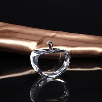 Crystal Glass Apple Model for Craft Gift Type Model Clarity Vvs Trademark KINSAM Sample Available HS Code 701890000 Size Small, - Zhejiang Pujiang Jingsheng Crystal Co., Ltd. - China