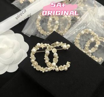 High Quality Fashion Brooches Quality Master Copy Brooches A5 Mirror Classic Brooches Statement Brooches Textured Brooches - Yiwu Vireca Trading Co., Ltd. - China