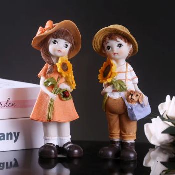 Cute Cartoon Doll Resin Ornaments Creative Home Desktop Decorative Small Ornaments Little Boy Girl - Xiamen Qlfamily Technology Co., Ltd. - China