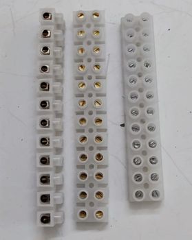 Bakelite Strip Connector, 0.5 mm Shape Round Phase Single Number Of Poles 3 Pitch Size 0.5 mm I Deal In New Only Packaging Type - Akanksha Electricals - India
