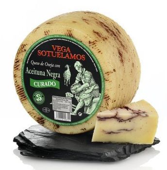 HARD SHEEP MILK CHEESE WITH BLACK OLIVES - VEGA MANCHA - SPANISH CHEESE SPECIALIST - Spain