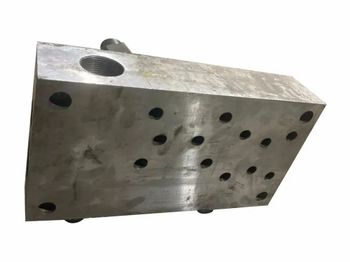 Hydraulic Press Progressive Distributor Block, For Industrial - Rukmani Industry - India