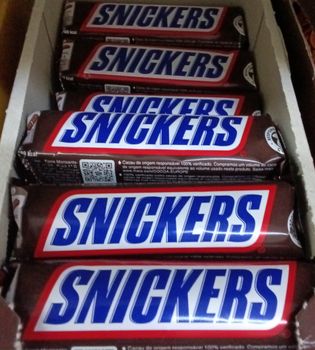 Tasty Snicker Chocolate Bar Milk Chocolate Covered Peanut Caramel Filling Sweet Snack For Parties Travel Work Break Energy Boost Food - Carla Pisselli Commercio - Brazil