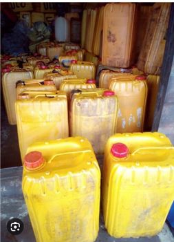 Red crude palm oil,Food grade - HASRAH ROOT TUBERS & VEGETABLES ENTERPRISE LTD - Ghana