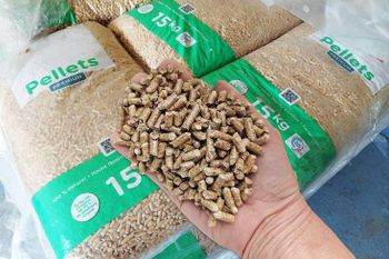 Premium Pine/Oak Wood Pellets Stick Shape 690kg/m Density 6-10mm Diameter Low Ash 0.3% for Heating Systems - Smart Agri GmbH - Germany