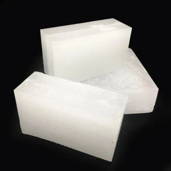China Supplier Paraffin Wax Block/Flakes Low Oil Content for Industrial Use - Bazhong Xintong Import and Export Company Co., Ltd - China
