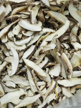 Dried shiitake mushroom slice - Ruiqiu Foods Co., Ltd - China