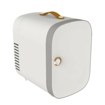 Makeup Beauty Mini Fridge 4L for Home Use or Car Use - Foshan Oushine Technology Co., Ltd. - China
