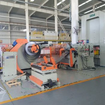 Semi-Automatic Aluminum Foil Lunch Box Production Line (manual stacking) - Qingdao Yituo Machinery Equipment Co., Ltd. - China