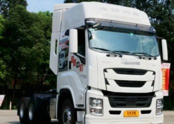 Giga Vc61 4X2 6 Wheel 420HP Euro 5 Tractor Head Truck ABS Yes Seats ≤5 Origin China Gvw 18000 Kg Condition New Cylinder No. - CIMC VEHICLES SALES CO., LTD. - China
