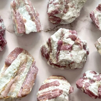 Raw Tourmaline Crystals Natural Gemstone Rough Stones DRC Export | HH Strategic Metals - Almaa SCS - Belgium
