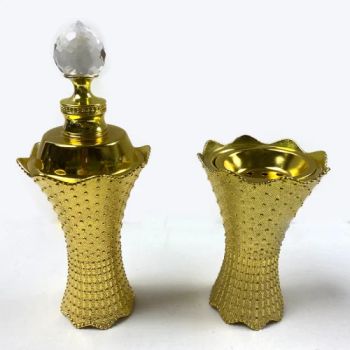 Wholesale Custom Luxury Glass Candle Jar Metal Candle Holders Gold Iron Candlestick Scented Candle Holders for Decoration - OLILA (GUANGZHOU) COSMETIC PACKAGE CO., LTD. - China