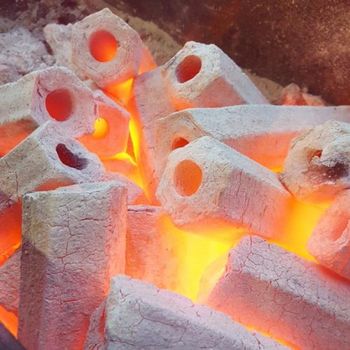 A PLUS GRADE hexagonal long lasting high heating sawdust briquette charcoal - GREENLIFE ASIA., JSC - Vietnam
