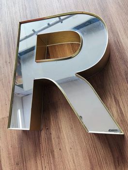 Outdoor R Shape 3D Glossy Silver Aluminum Letter, For Advertising - Modern Furniture & Fabrication - India