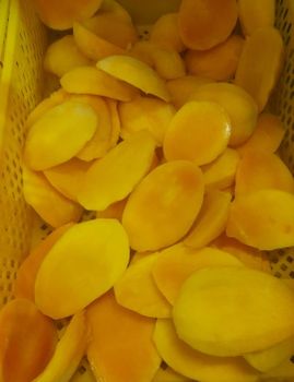 Frozen Mango from AL-SEDIK FOR FRUITS AND VEGETABLE EXPORT AND TRADING Frozen Mango - AL-SEDIK FOR FRUITS AND VEGETABLE EXPORT AND TRADING - Egypt