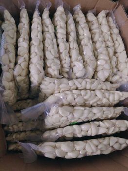 Fresh Peeled Garlic Cloves Top Grade Organic Vacuum Frozen Garlic Cloves Healthy Natural Freeze Peeled Vegetables - Jiangsu Dongfang Liming International Trade Co.,Ltd - China