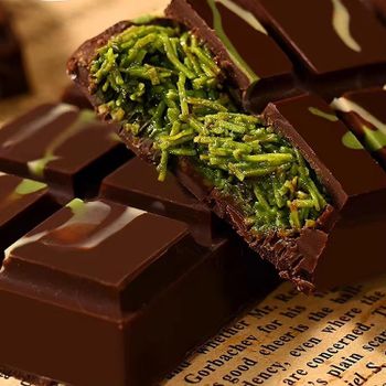 Dubai Chocolate with Pistachio Kadayif from W&E HOLDING BV Dubai Chocolate with Pistachio Kadayif - W&E HOLDING BV - Netherlands