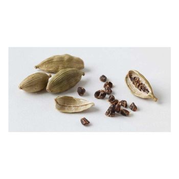 High quality green cardamom pods for cooking baking and beverages Export quality green cardamom for international spice markets Natural green cardamom with high oil content and fresh fragrance Whole green cardamom pods for tea coffee and traditional dishes - SATTER FOOD AND BEVERAGE - Netherlands
