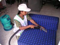 Shampooing Of Sofa & Carpets Cleaning Services Washing Method Deep Injection-extraction Water Retention Does Not Allow Rubber Foam To Hold - Kabir Cleaning Specialities Private Limited - India