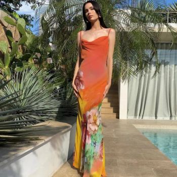 Summer Women Sexy Backless Print Halter Dress Flower Girls' Dresses - Guangzhou Yuanfeng Textile Technology Co., Ltd. - China