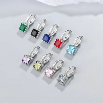 Small and Fresh Temperament Set with Square Zirconia Diamond Earrings Copper Simple and Sweet Full Diamond Earrings - Guangzhou Wangjia Leatherware Co., Ltd. - China