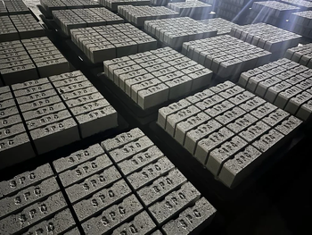 Fly Ash Bricks Finish Smooth Strength Superior Durability Durable Size 9 × 4.5 × 3 Inches Material Fly Ash And Cement Eco Friendliness - Sangam Prefab Concrete Products Private Limited - India