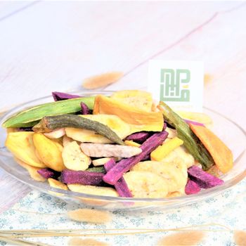 ONLY ONE : DRIED MIX FRUIT 100% NATURAL WITHOUT PRESERVATIVES Safe for even children Made in Vietnam - NGAN HOA PHAT TRADING SERVICE COMPANY LIMITED - Vietnam