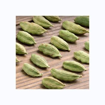 Natural Green color natural raw dried pure cardamom for dishes spice from DCR Harvest LLC Natural Green color natural raw dried pure cardamom for dishes spice - DCR Harvest LLC - United States