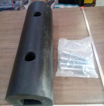 Dock Bumper D shaped Weight 3kg Color Black Height 32 cm Material Rubber Shape Rectangle Max Thickness 10mm Packaging Type - Safe Fire Industry / Subam Enterprises - India