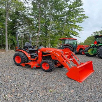 Fairly used Kubota Tractor B2601 4x4 with Wheel Agricultural Equipment Tractor For Sale from Smart Agri GmbH Fairly used Kubota Tractor B2601 4x4 with Wheel Agricultural Equipment Tractor For Sale - Smart Agri GmbH - Germany