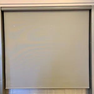 Vikson Motorized Polyester Outdoor Roller Blind Light Filtering 1Y Warranty MOQ100M - Vikson Blinds Enterprise Co., Ltd. - China