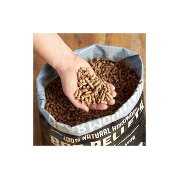 Premium oak biomass pellets for stoves boilers and furnaces - AMAC GOLD AND DIAMOND METALS SUPPLIER - Germany