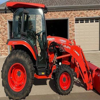 Heavy Duty 4WD L3560 Tractor with 30HP Engine and Pump Gear Perfect for Multipurpose Agricultural Work - Smart Agri GmbH - Germany