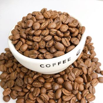 Roasted Organic Arabica Coffee Beans First Grade at Wholesale Price – product photo, Roasted Robusta Coffee Beans products found from trusted suppliers, wholesalers, manufacturers & exporters Listing