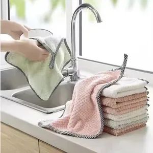 Absorbent Hand Towel Kitchen Cleaning Dishwashing Cloth Nonstick Oil Cleaning Towel Coral Velvet Hanging Cleaning Cloth - Anhui Xianwei E-Commerce Co., Ltd - China