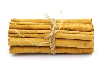 Pure Ceylon Cinnamon Sticks - C5 Grade (Special) - CEYLON KKY GLOBAL TRADERS - Sri Lanka