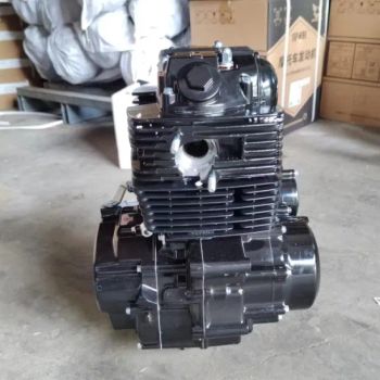 Zongshen 4 Valve 250cc Engine for off-Road Motorcycles Zs172fmm CB250 - Guangzhou Bawo Trading Co., Ltd. - China