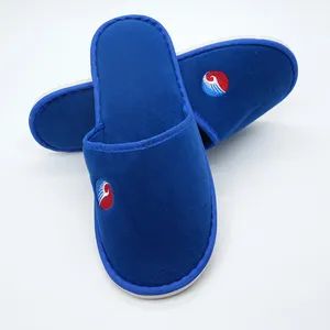 OEM Customized Logo White Washable Hotel Guest Room Disposable Coral Fleece Slippers - Yangzhou Haisheng Slipper Co., Ltd. - China