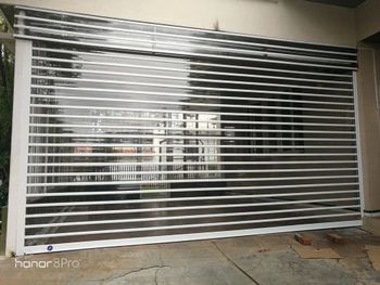Polycarbonate Rolling Shutter Application Mall Operation Manual UV Protection Yes Panel Thickness 2 mm Surface Finish - Bots Automations - India
